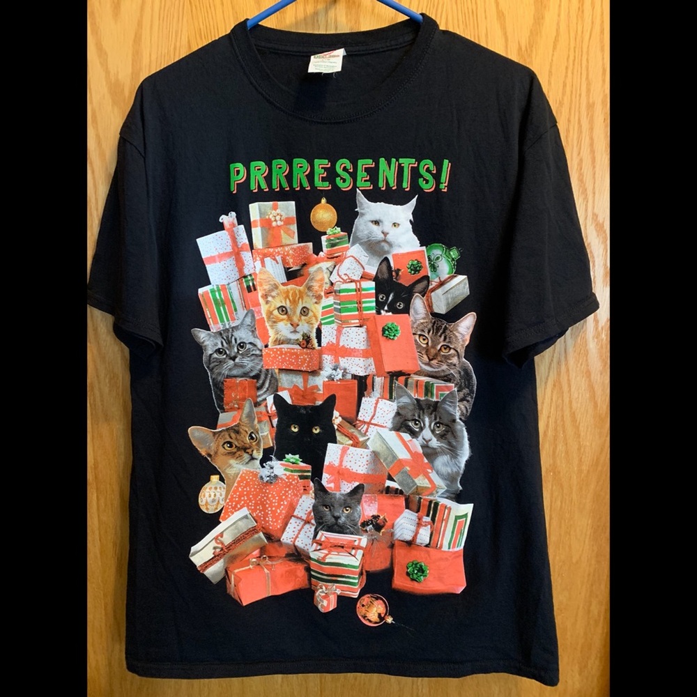 Men’s Funny Christmas T-shirt L Cats Prrrresents